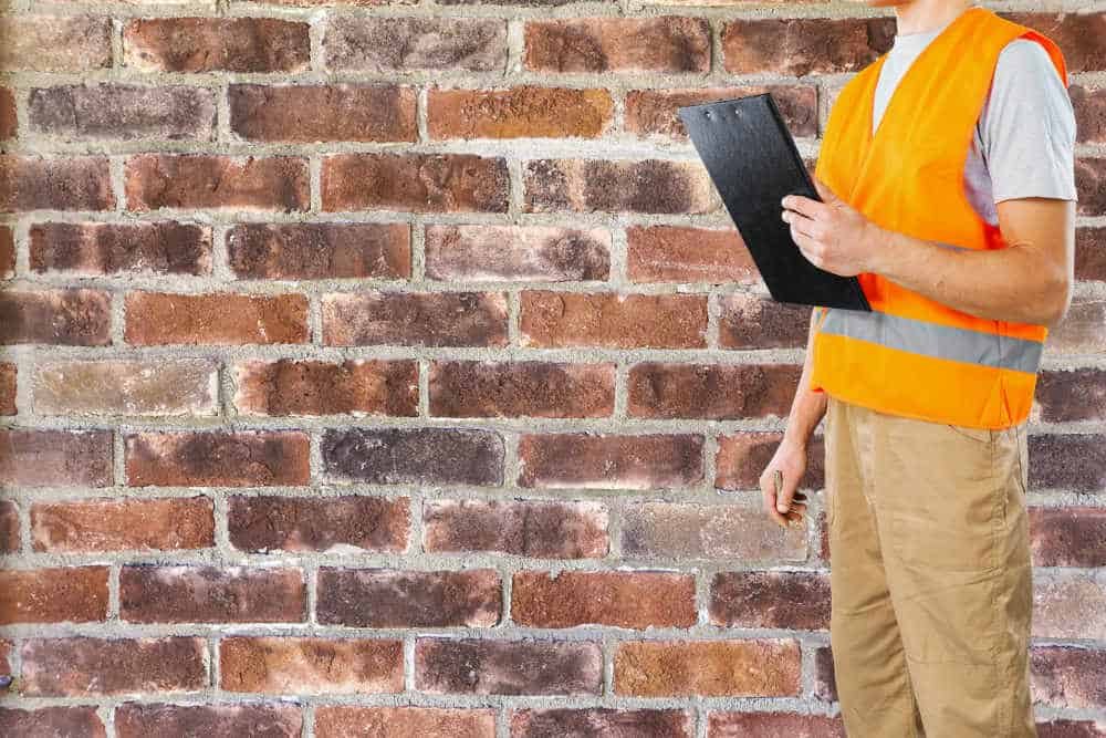 Can I Get a Surveyor to Fight My Corner—And Who Pays for That Exeter?
